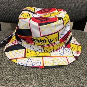 Adidas ORI Embossed Unisex Colorblock Bucket Trefoil NWT OSFA NWT